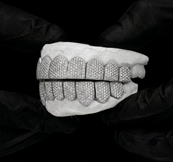 Honeycomb Set Iced Out 8 On 8 Snap On Grillz (Diamond Tester Certified)