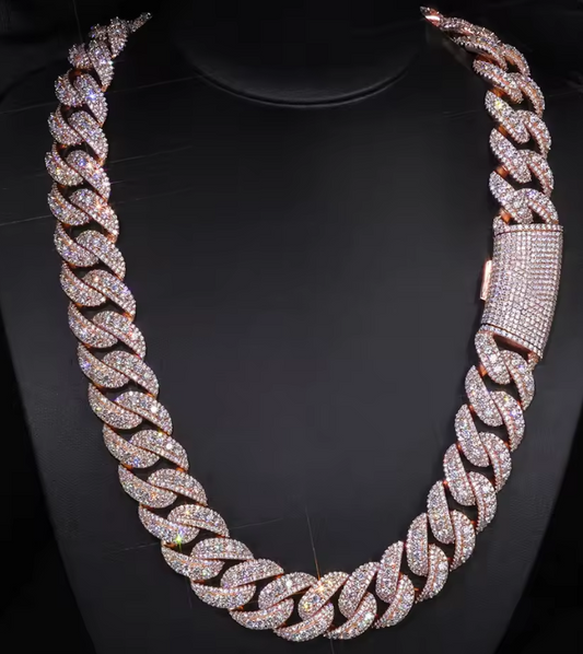 Iced Out 22MM Cuban Chain – Premium Platinum Plated